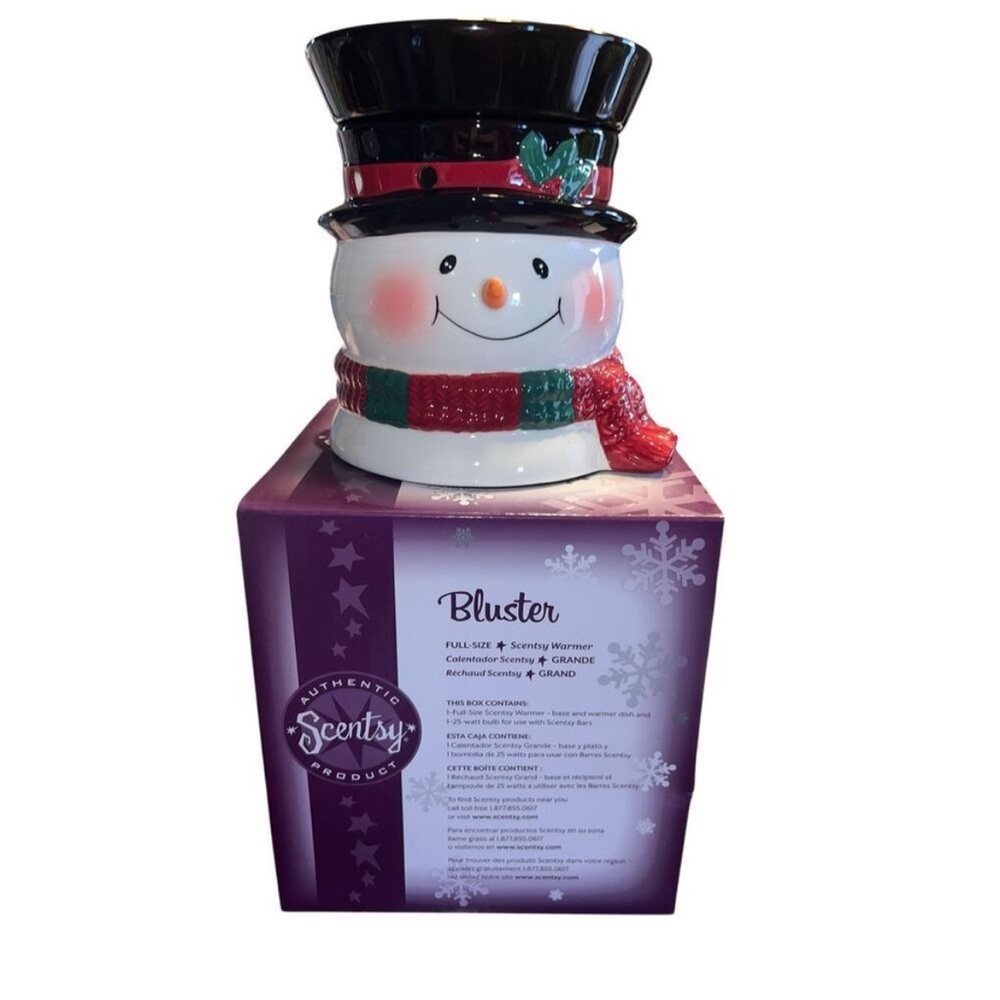 Scentsy Bluster Snowman Holiday Collection Full Size Wax Melt Warmer Retired